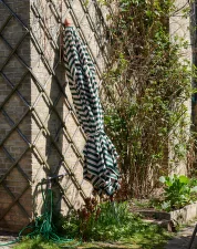 Messina Umbrella Ø300, light apricot / dark green stripe