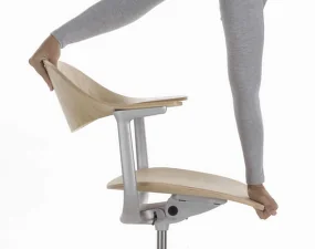 Mynt Office Chair Plywood with castors, natural oak/blasted aluminium