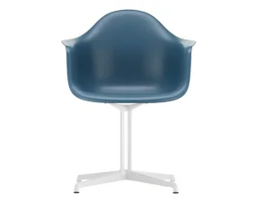 Eames Plastic Armchair DAL, sea blue / white