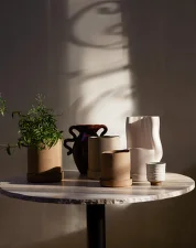 Uneru Pot Ø16, brown