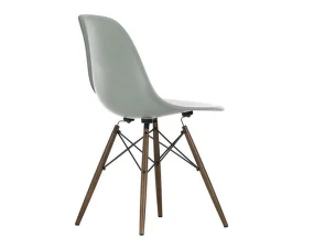 Eames Fiberglass Side Chair DSW, sea foam green/dark maple