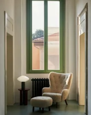 Petra VB3 Lounge Chair, oak/sheepskin Honey