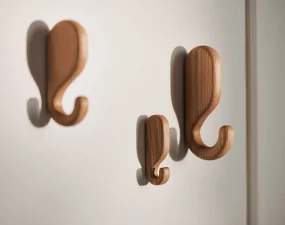 Nob Wall Hook 11.5 cm, solid oiled oak