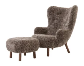 Petra VB3 Lounge Chair and Pouf ATD1, walnut/sheepskin Sahara