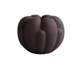 Bloom Vase Petit, chocolate brown