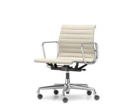Aluminium Chair EA 118, clay / polished