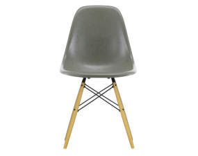 Eames Fiberglass Side Chair DSW, raw umber/golden maple