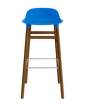 Form Bar Chair 75 cm Walnut, bright blue