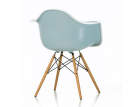 Vitra Eames DAW