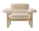 Brasilia Lounge Chair Low Back, Sheepskin nature/natural oak