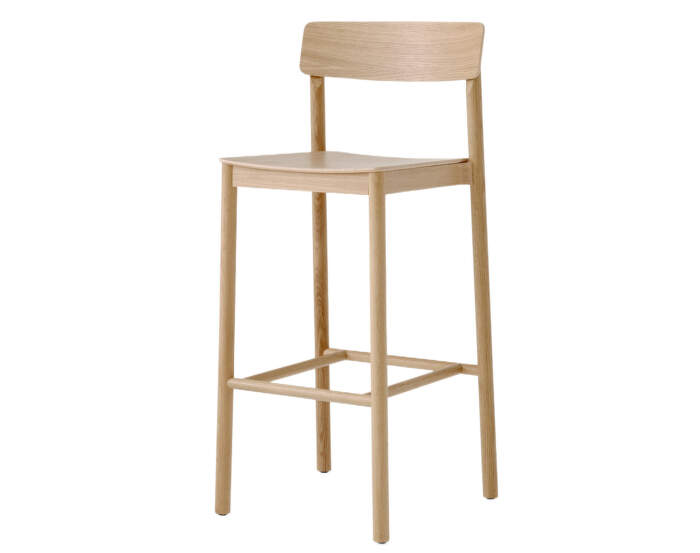 Betty TK16 Bar Chair, oak