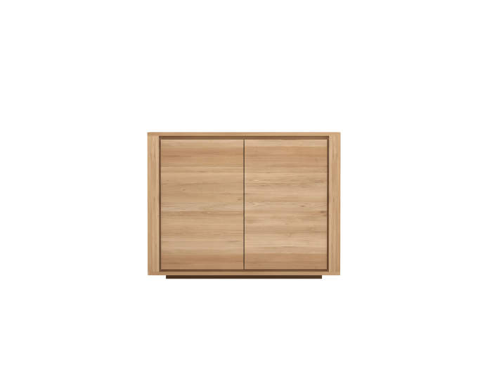 Shadow-sideboard,-2-doors,-oak