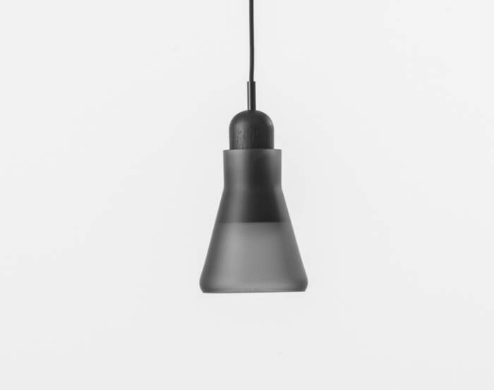 Shadows XL PC976 Lamp, grey / black oak