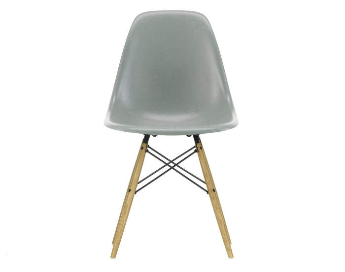 Eames Fiberglass DSW