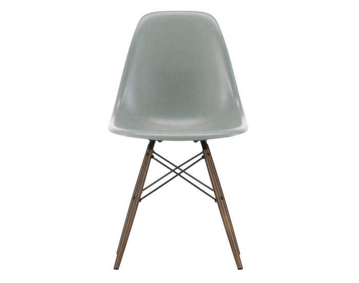 Eames Fiberglass DSW