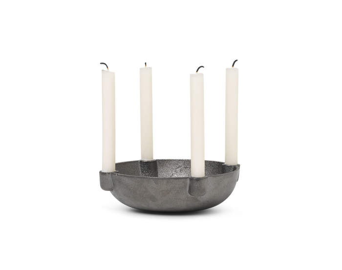 Bowl-Candle-Holder,-black-brass.