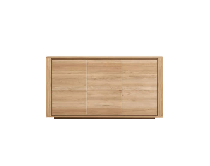 Shadow-sideboard,-3-doors,-oak