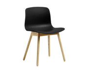 AAC 12 Chair Solid Oak, black