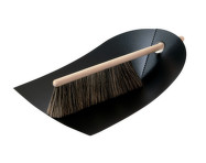 Dustpan & Broom, black