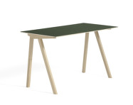 Copenhague CPH 90 Table, lacquered oak/green linoleum