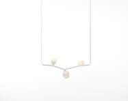 Ivy Horizontal 3 PC1065 Pendant Lamp, triplex opal / white