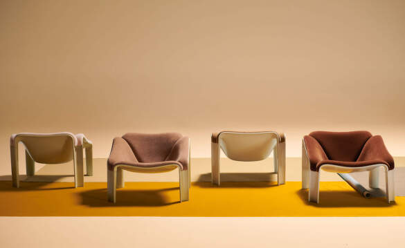 Gubi F300 Lounge Chairs