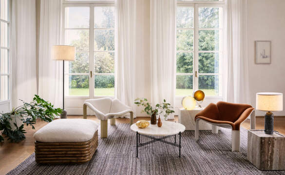 Gubi F300 Lounge Chairs