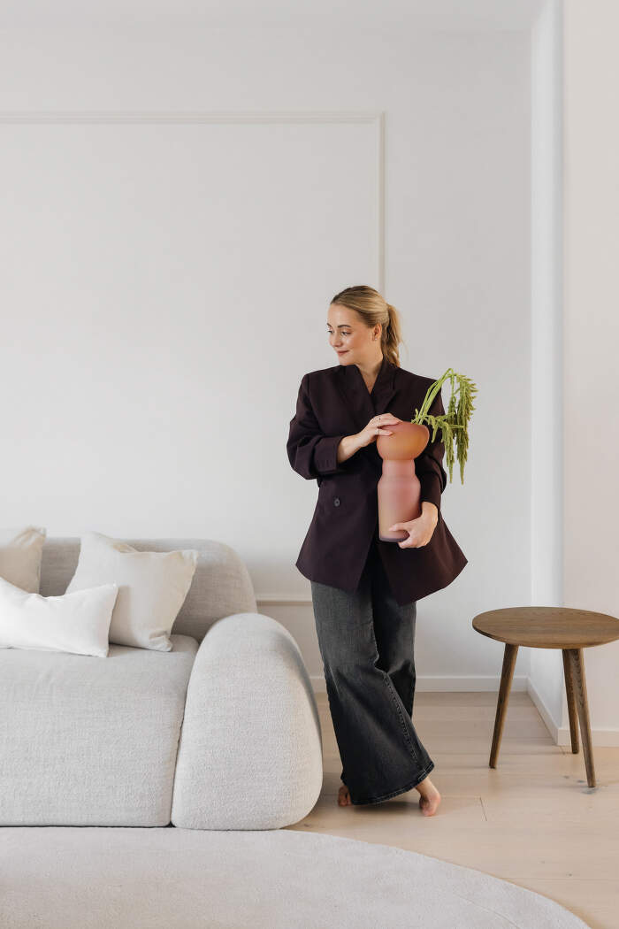 Obývací pokoj, Nicole Macháčková a In Between &Tradition